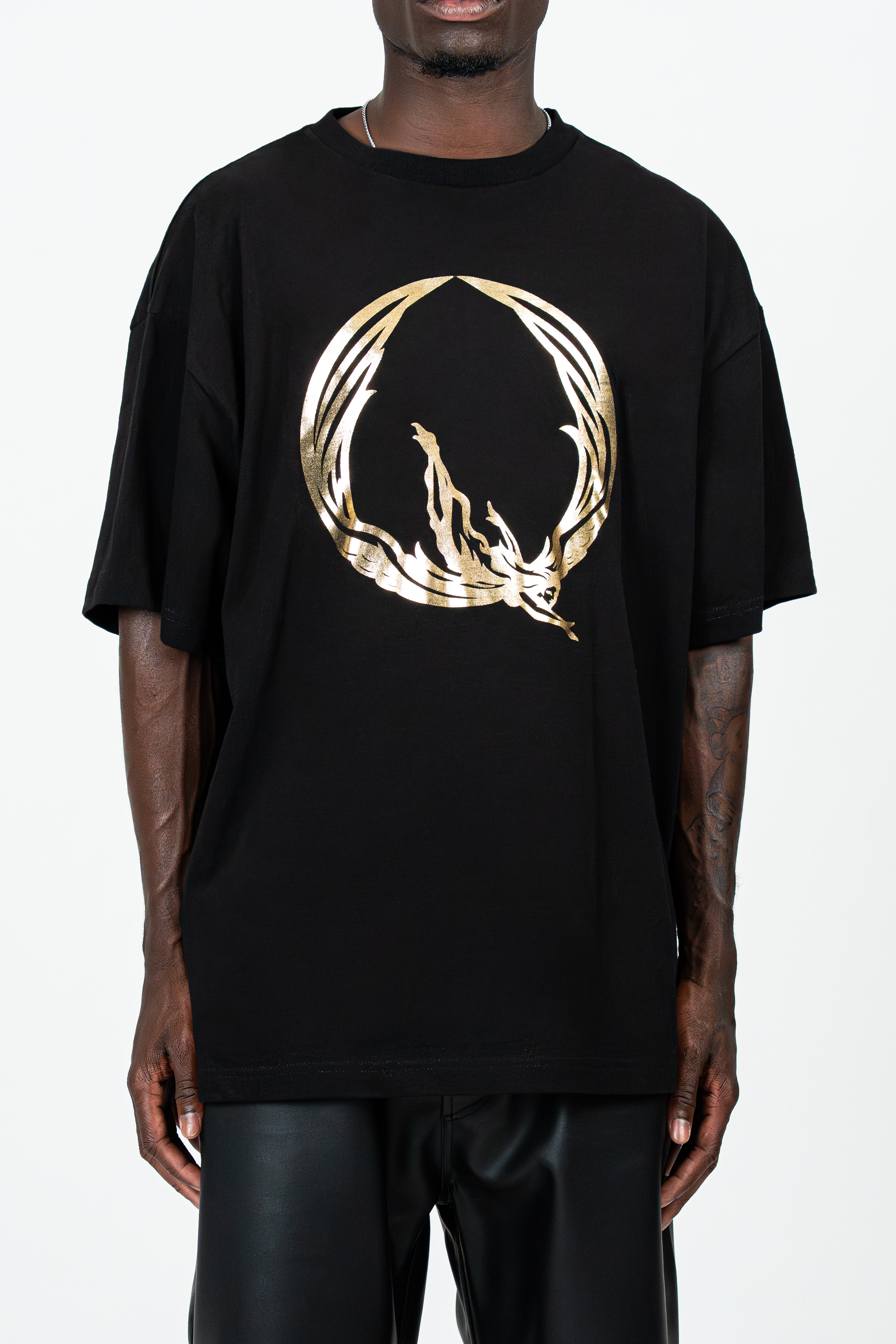 GOLD FOIL LOGO OVERSIZED T-SHIRT