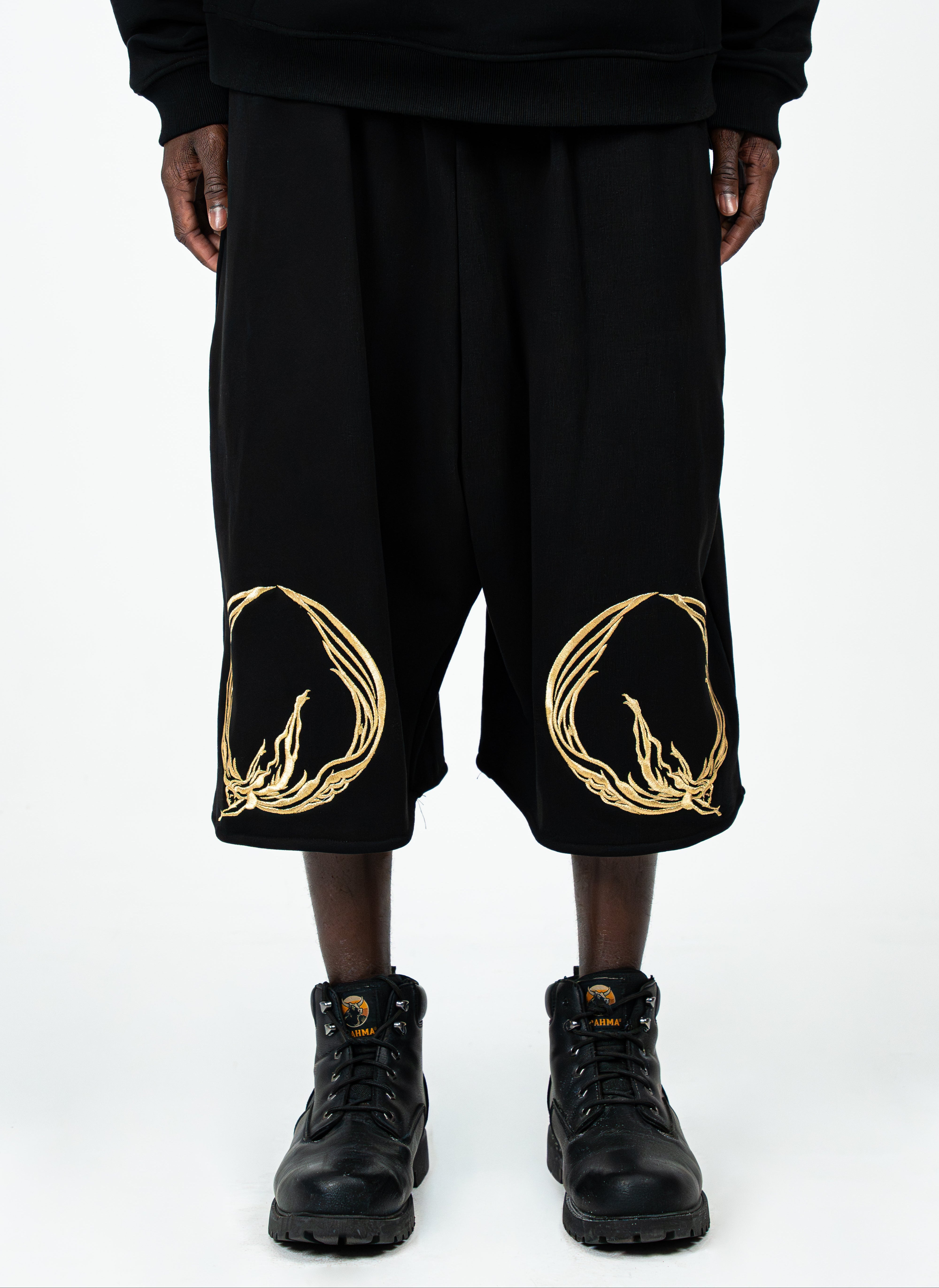 GOLD METALLIC THREAD LOGO SWEATSHORTS