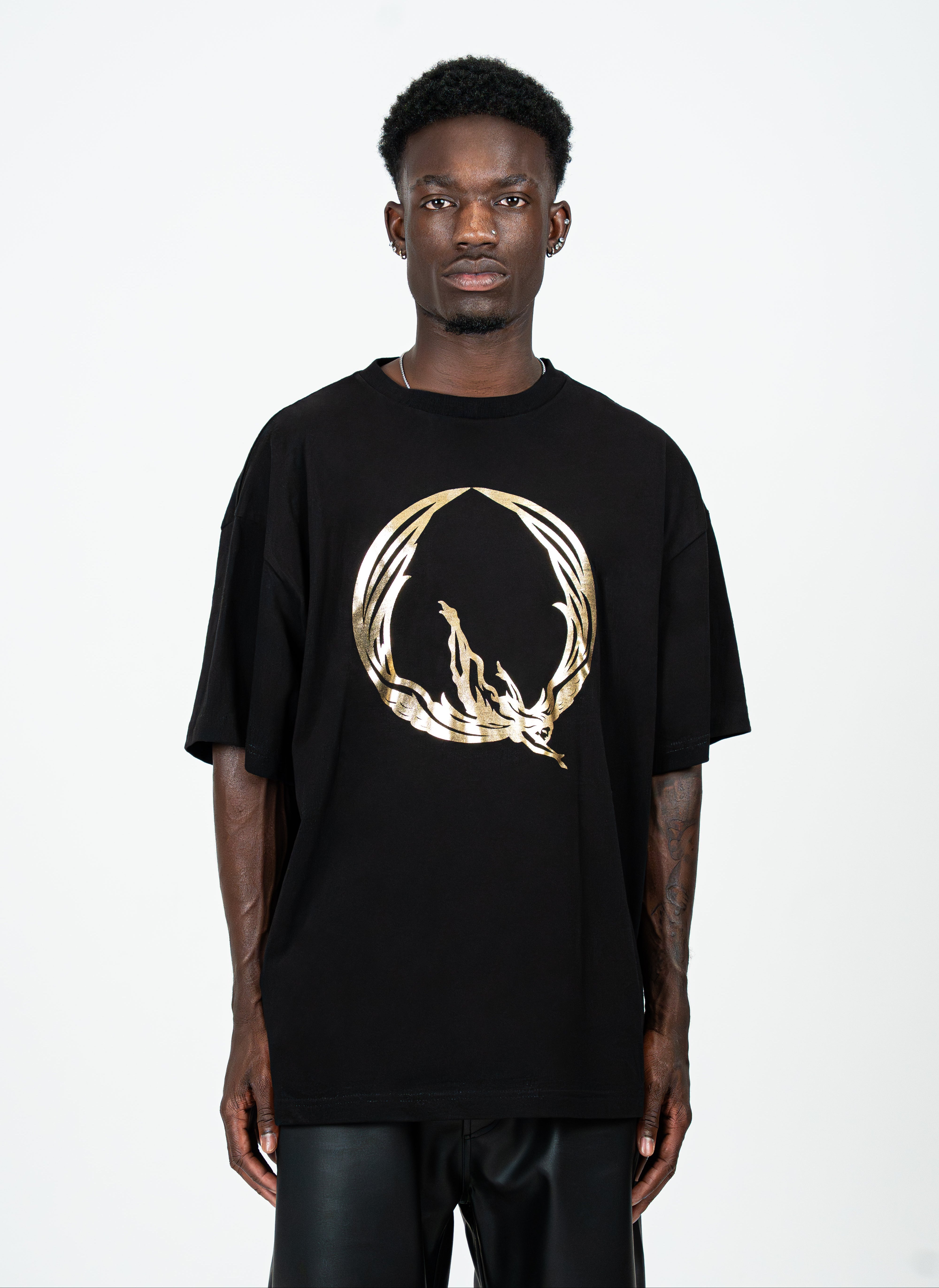 GOLD FOIL LOGO OVERSIZED T-SHIRT